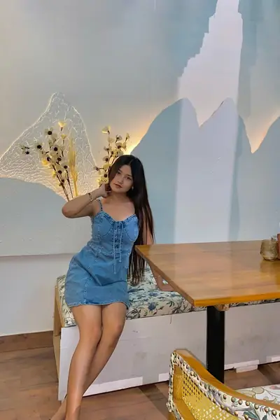 Call Girls In Mayur Vihar Phase 3 9711800081 Escorts Service Delhi NCR