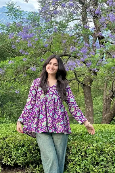 Call Girls In Mayur Vihar Phase 3 9711800081 Escorts Service Delhi NCR — image 3