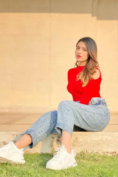 OutCall Escort Service Near Airport Mumbai 8956550336 Hotel Sahara Star