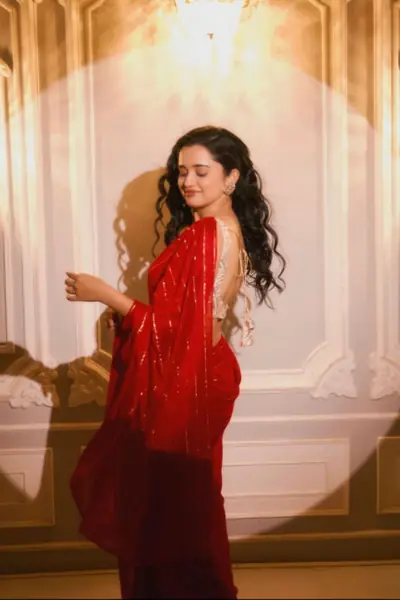 Call Girls In Delhi Majnu Ka Tilla  ✴+91)|||9217485844 Escorts Provide In Delhi