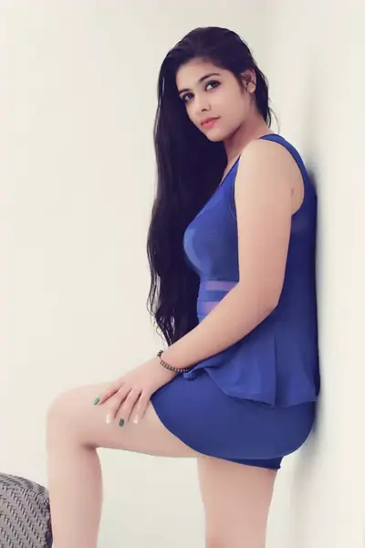 Riya VIP AND RUSSIAN MODAL CASE ONE DELIVERY AVAILABLE 24/7