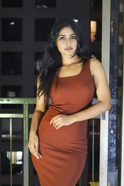 VIP GENUINE HIGH PROFILE HOT SEXY TOP MODEL COLLEGE GIRLS ESCORTS IN DOMBIVLI