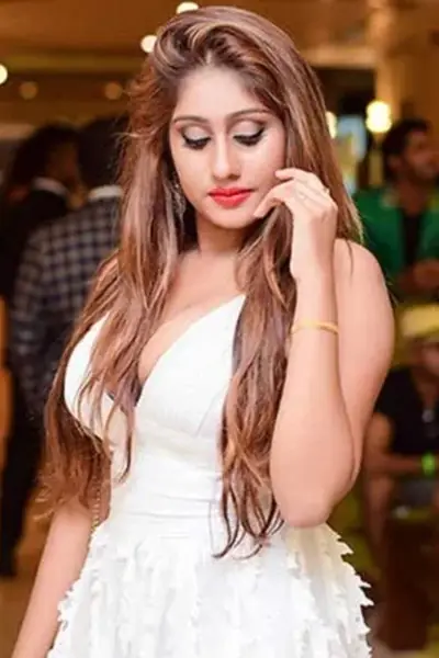 Call Us 8447779280, Call Girls in Noida Sector 16 Noida  Escorts independent call girls/Women Seeking Men Delhi