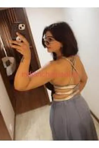 Call Girls In Noida Sector 43 Noida)8447779280√∕ Escort Service Noida Women Seeking Men In Delhi NCR